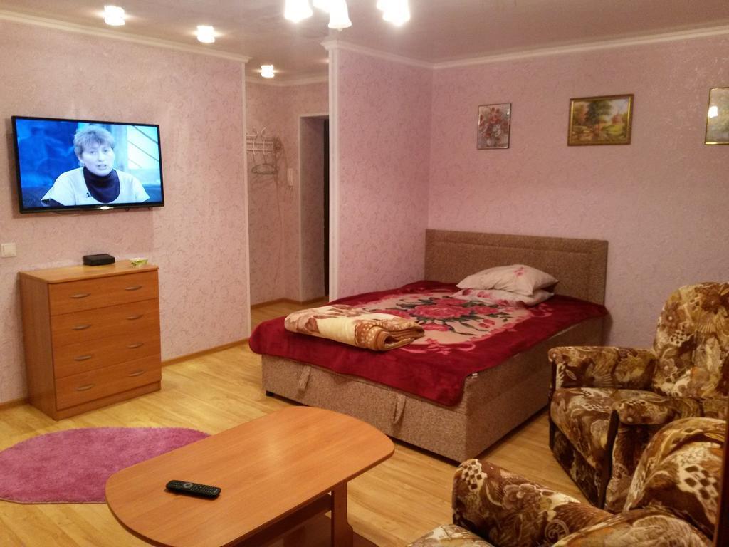 Apartment Na Oktyabrskoi Murmanszk Kültér fotó